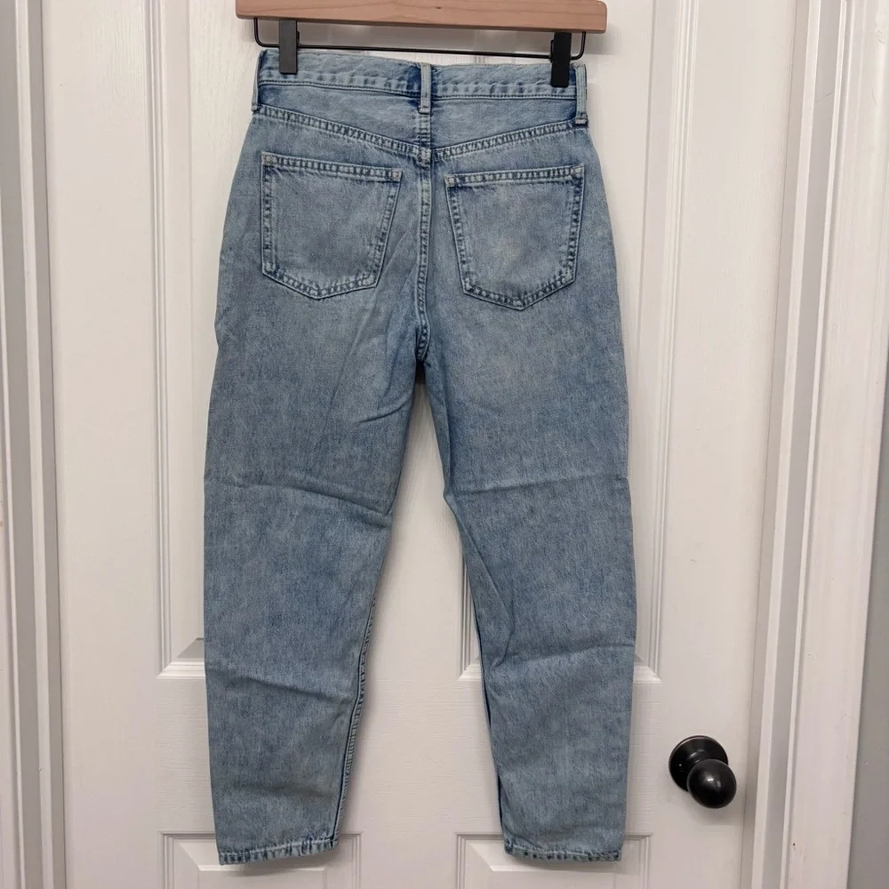 Light Wash Distressed Mom Jeans | Gap Denim Kids 12